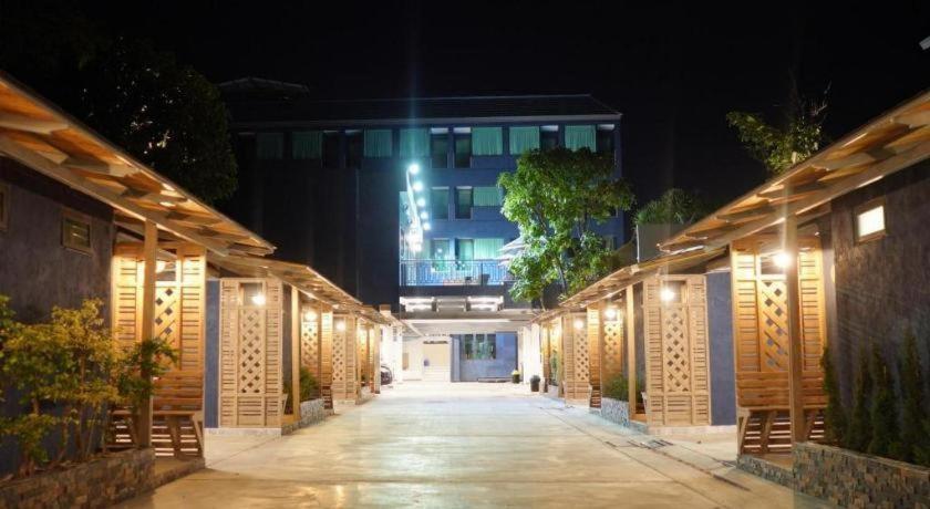 Phattrasom Villa Hua Hin Ngoại thất bức ảnh