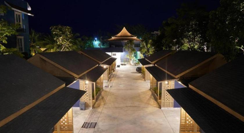 Phattrasom Villa Hua Hin Ngoại thất bức ảnh
