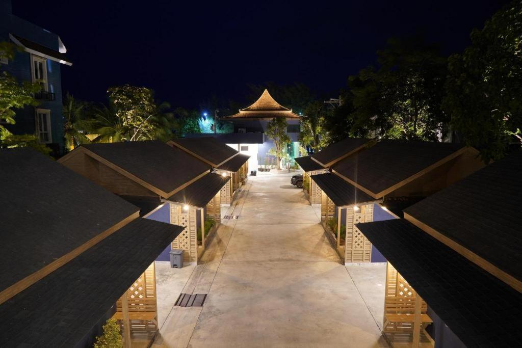 Phattrasom Villa Hua Hin Ngoại thất bức ảnh