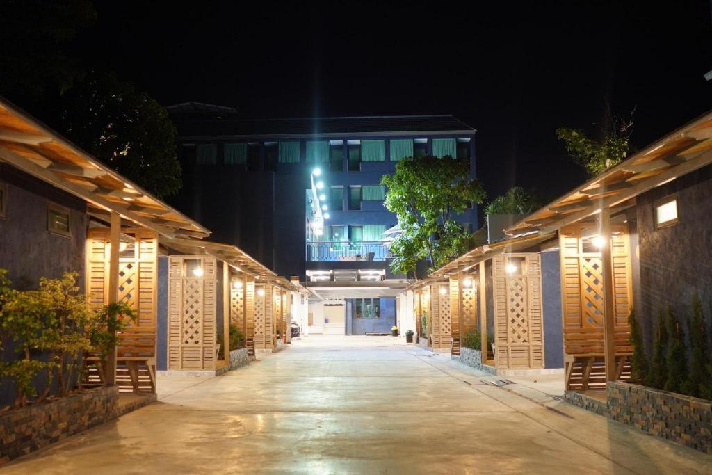 Phattrasom Villa Hua Hin Ngoại thất bức ảnh